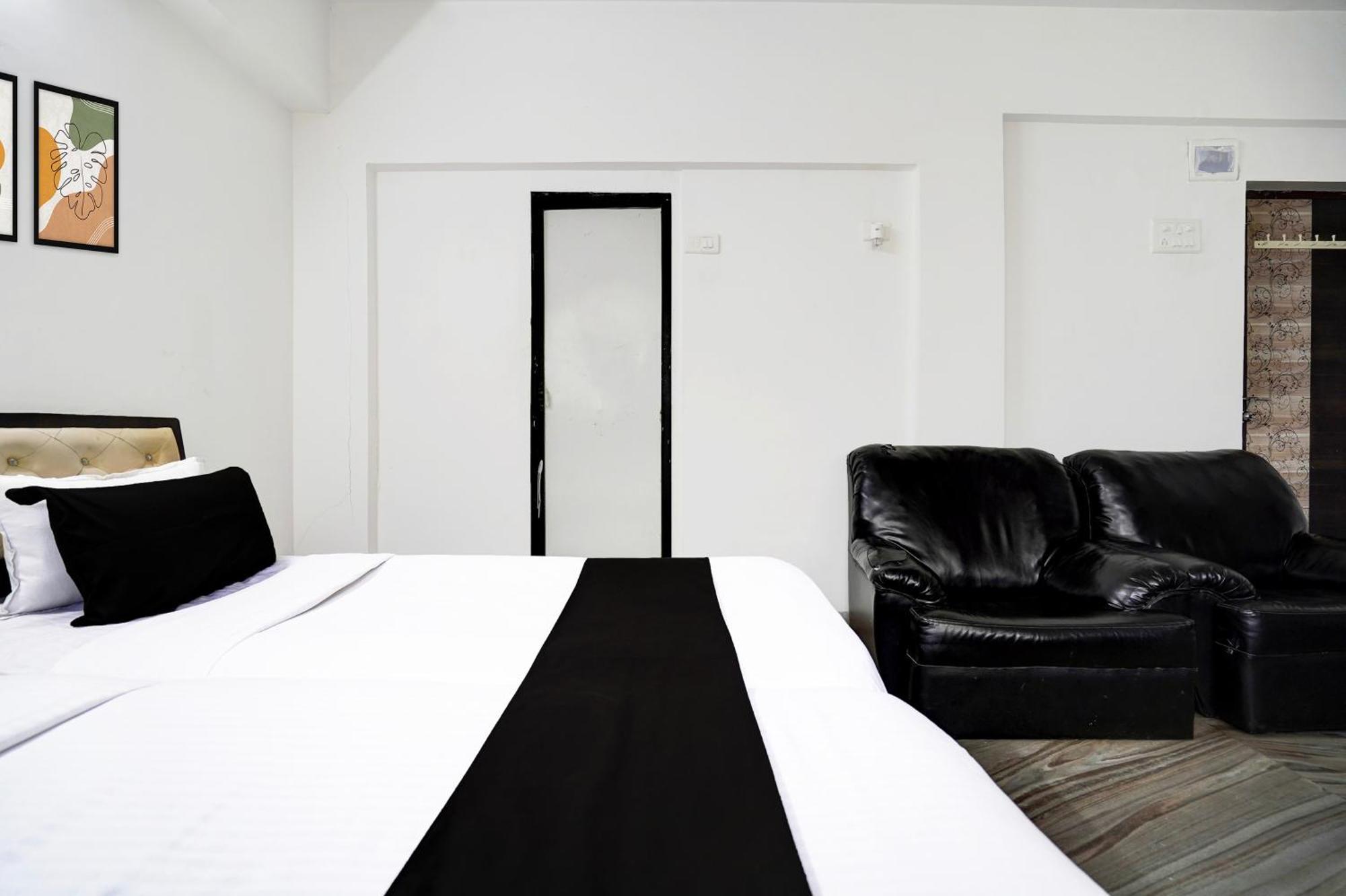 Super Hotel O Deluxe United Corporate Home ナビムンバイ エクステリア 写真